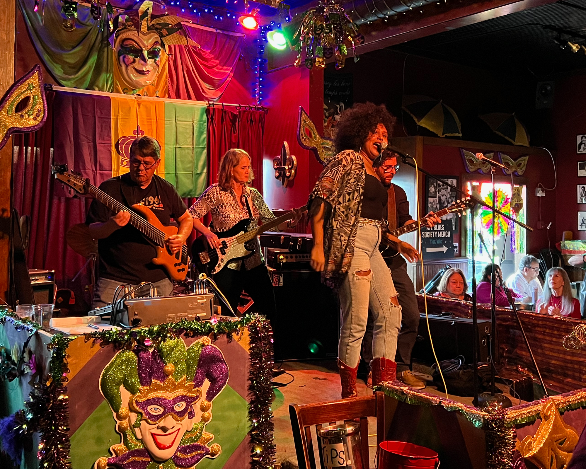 Chequered Blue at Blind Willie's