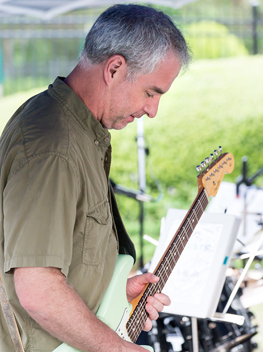 Mark Kowal, Guitar