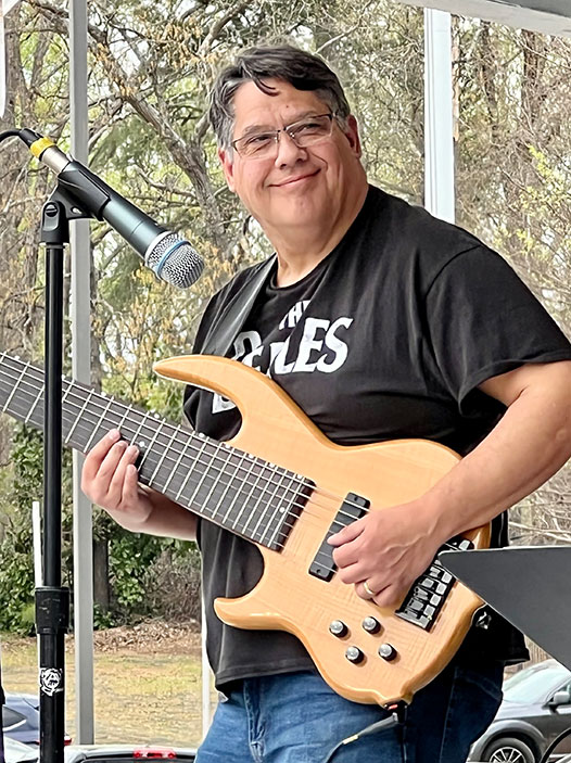 Ramsey Mohandiss, Guitar